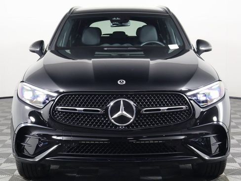 Certified 2024 Mercedes-Benz GLC 300 image 2