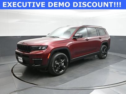 New 2025 Jeep Grand Cherokee L Limited w/ Black Appearance Package