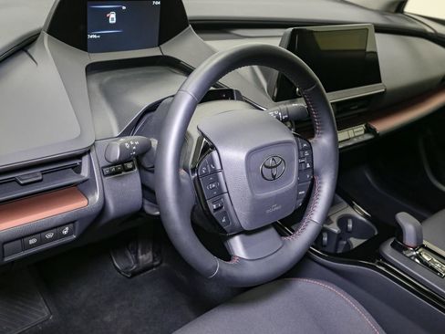 Used 2024 Toyota Prius Prime FWD image 22