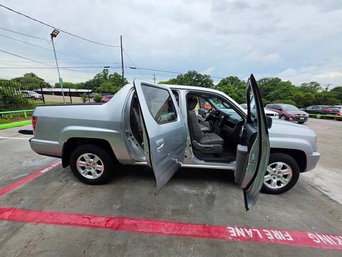 Used 2011 Honda Ridgeline RTS image 31