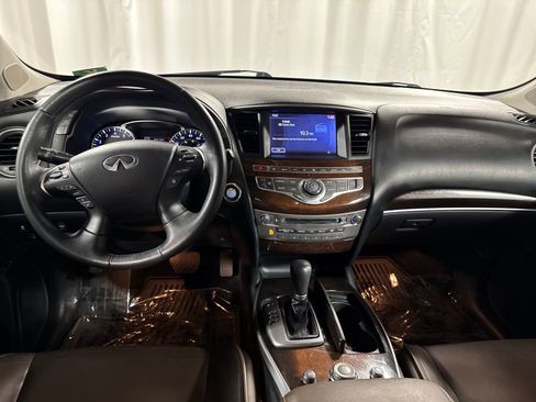 Used 2013 INFINITI JX35 AWD w/ Premium Pkg image 4
