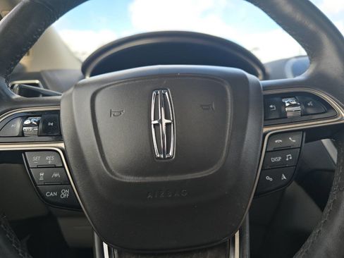 Used 2019 Lincoln Nautilus Reserve w/ Ultimate Package image 22