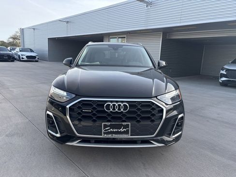 Used 2023 Audi Q5 2.0T Premium w/ Convenience Package image 2
