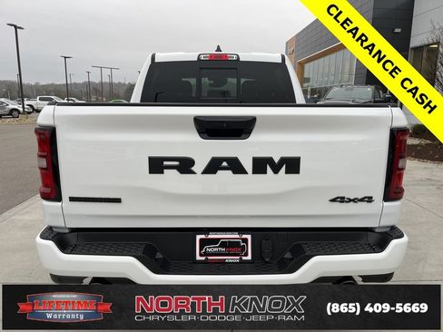 New 2026 RAM 1500 Big Horn w/ Night Edition image 18