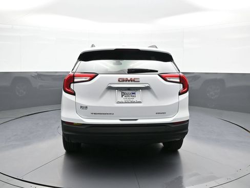 Used 2022 GMC Terrain SLE w/ Driver Convenience Package AWD/4WD image 7