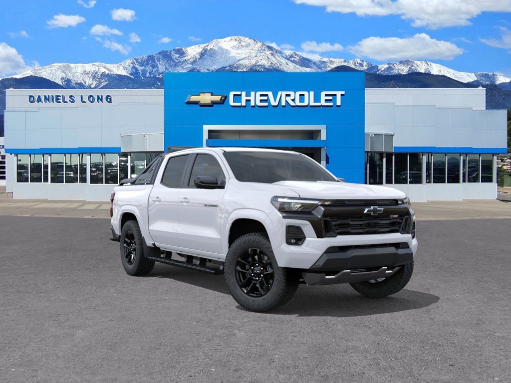 New 2026 Chevrolet Colorado Z71 w/ Midnight Edition AWD/4WD image 1