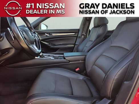 Used 2020 Honda Accord Sport image 14