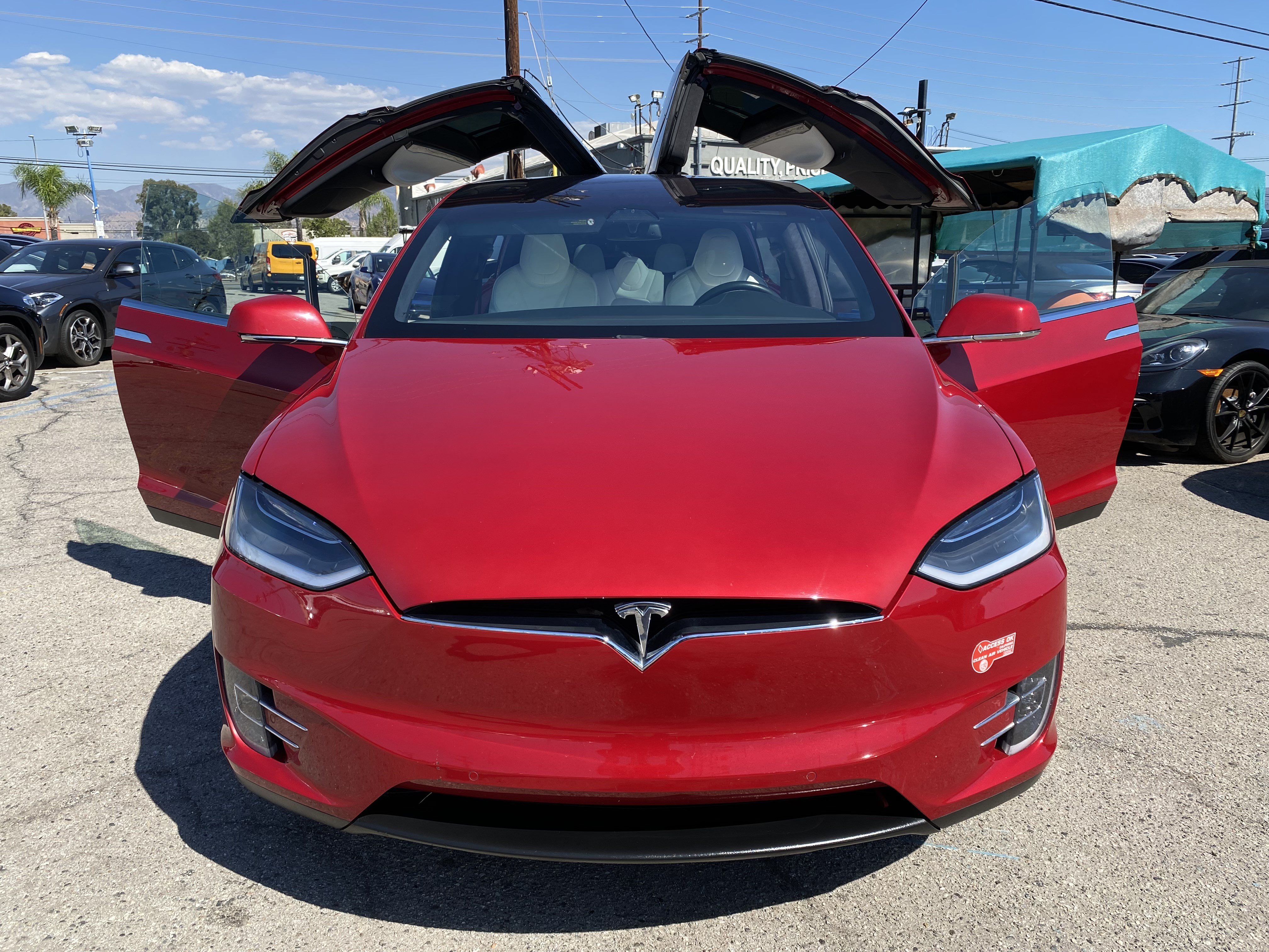 Used 2018 Tesla Model X 75D AWD/4WD image 9