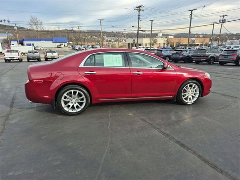 Used 2010 Chevrolet Malibu LTZ w/ HFV6 Engine Package image 16