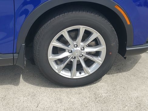 Certified 2025 Honda CR-V EX image 7