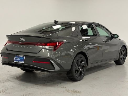 Certified 2026 Hyundai Elantra Sport image 4