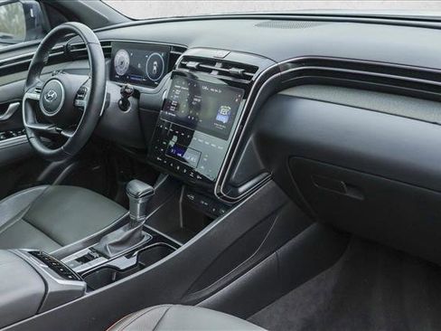 Certified 2024 Hyundai Santa Cruz Limited image 29