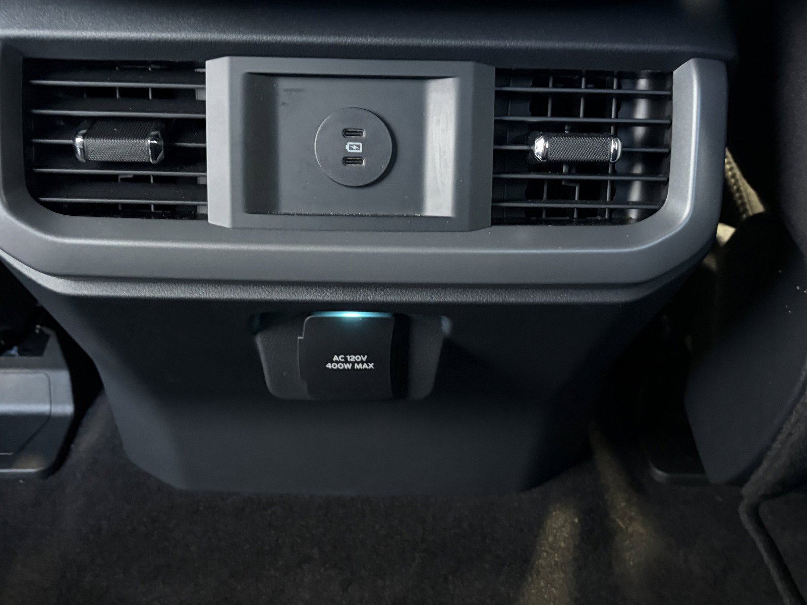 Used 2025 Ford F150 XLT w/ Equipment Group 302A MID AWD/4WD image 31