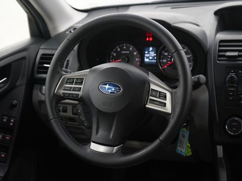 Used 2015 Subaru Forester 2.5i Limited image 14