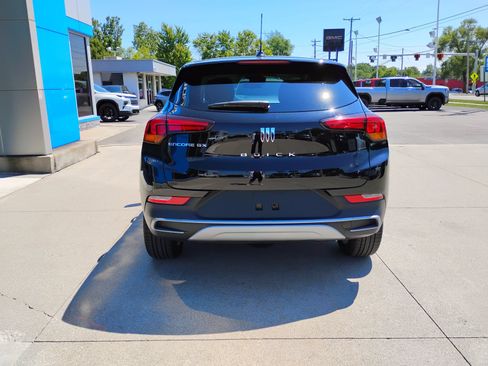 Used 2024 Buick Encore GX Preferred w/ Comfort Package FWD image 15