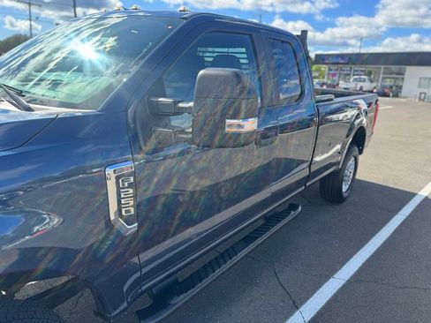 Used 2020 Ford F250 XL w/ STX Appearance Package AWD/4WD image 15