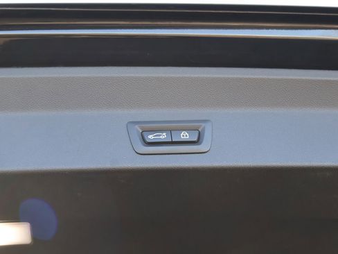 Used 2022 BMW X3 xDrive30i w/ Premium Package 2 image 21