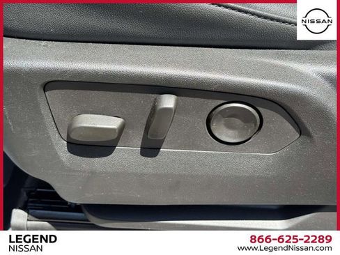 Used 2024 Chevrolet Tahoe Z71 AWD/4WD image 17