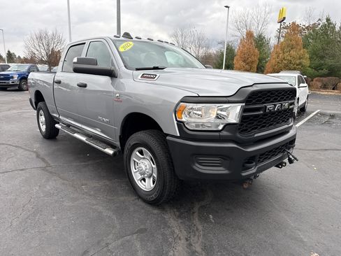 Used 2022 RAM 3500 Tradesman image 10