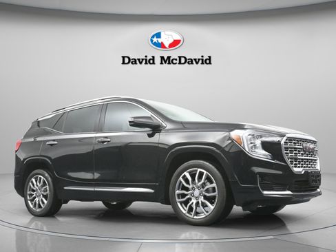 Used 2022 GMC Terrain Denali w/ LPO, Cargo Package AWD/4WD image 28