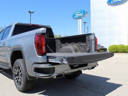 Used 2024 GMC Sierra 1500 AT4 w/ Technology Package image 17