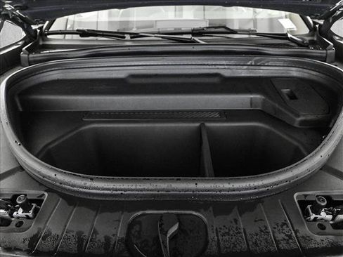 Certified 2025 Audi Q6 e-tron Premium image 24