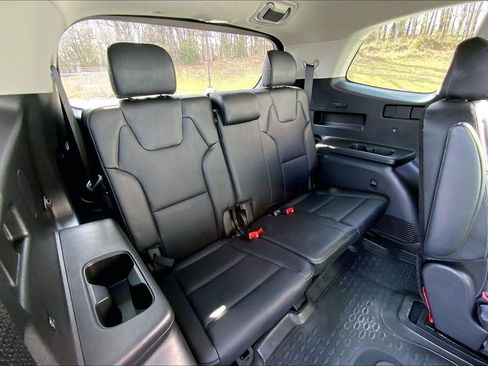 Used 2024 Kia Telluride S w/ S Sunroof Package image 26