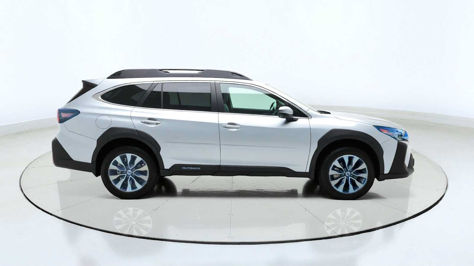 Certified 2025 Subaru Outback Limited w/ Popular Package #2 AWD/4WD image 12