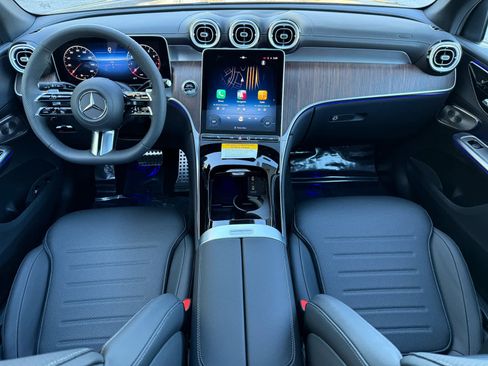 New 2026 Mercedes-Benz GLC 300 GLC 300 image 12