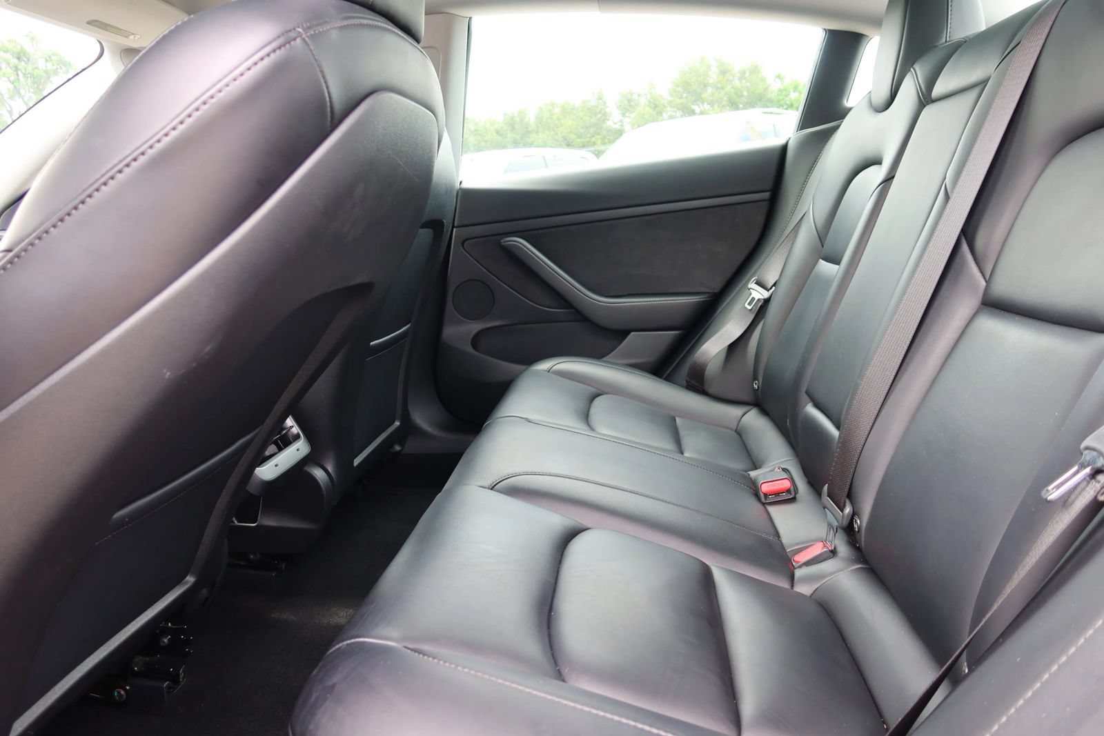 Used 2021 Tesla Model 3 Long Range AWD/4WD image 24