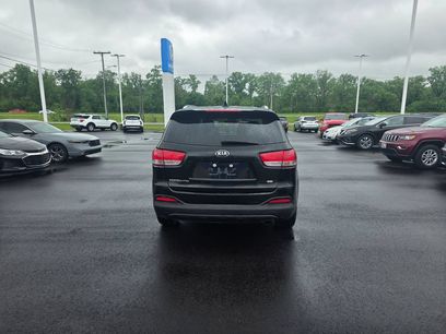 Used 2018 Kia Sorento AWD