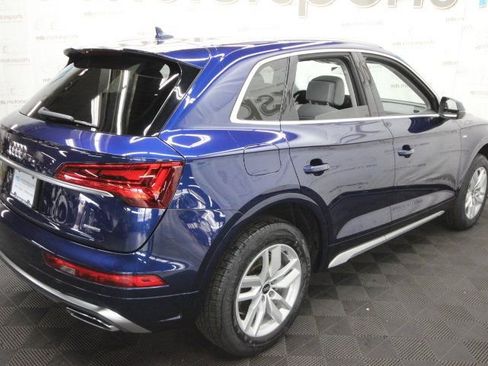 Used 2022 Audi Q5 2.0T Premium w/ Convenience Package image 7