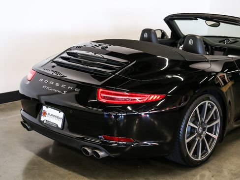 Used 2013 Porsche 911 Carrera S RWD image 25