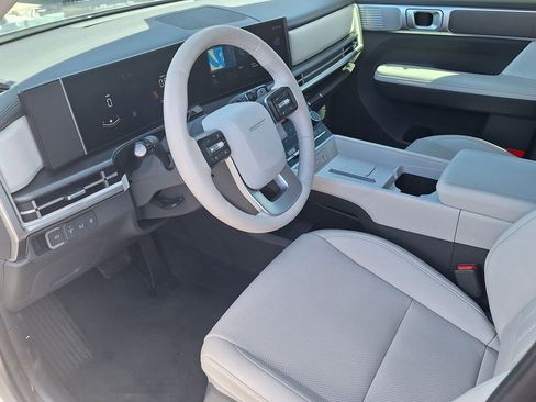 New 2025 Hyundai Santa Fe SEL image 11