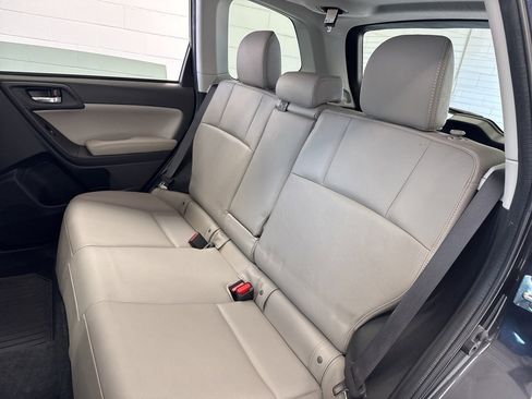 Used 2015 Subaru Forester 2.5i Limited w/ Popular Package #2 image 39