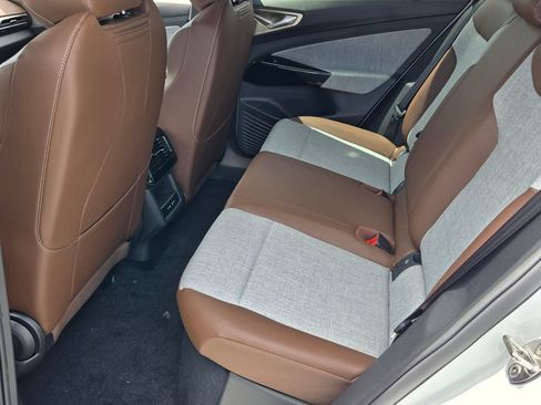 New 2026 Volkswagen ID.4 Pro RWD image 6