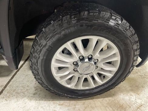 Used 2020 Chevrolet Silverado 2500 High Country w/ LPO, Dark Essentials Package image 10