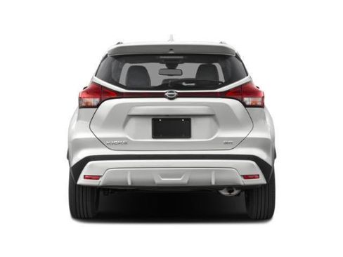 Used 2024 Nissan Kicks SR FWD image 5