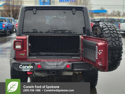 Used 2021 Jeep Wrangler Unlimited Rubicon AWD/4WD image 17