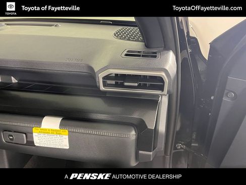 Used 2026 Toyota 4Runner Limited AWD/4WD image 13