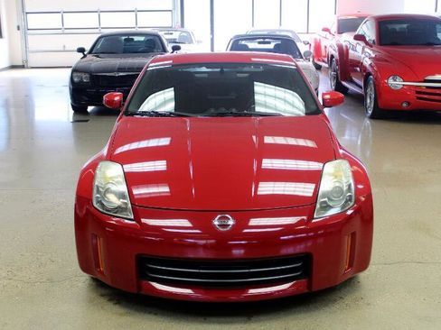 Used 2006 Nissan 350Z Base w/ (N93) Cargo Convenience Pkg image 15