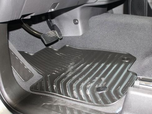 Used 2025 Chevrolet Silverado 1500 Custom Trail Boss image 35