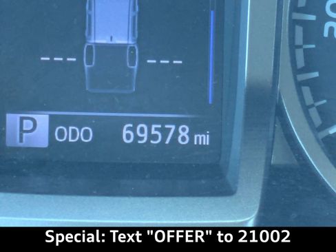 Used 2020 Toyota Tacoma SR5 image 31