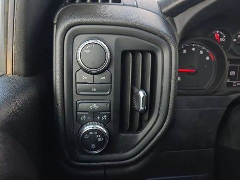 Used 2022 GMC Sierra 2500 Pro w/ Convenience Package image 28