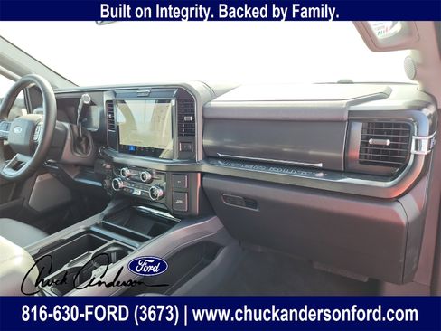 New 2026 Ford F250 Lariat w/ Black Appearance Package image 23