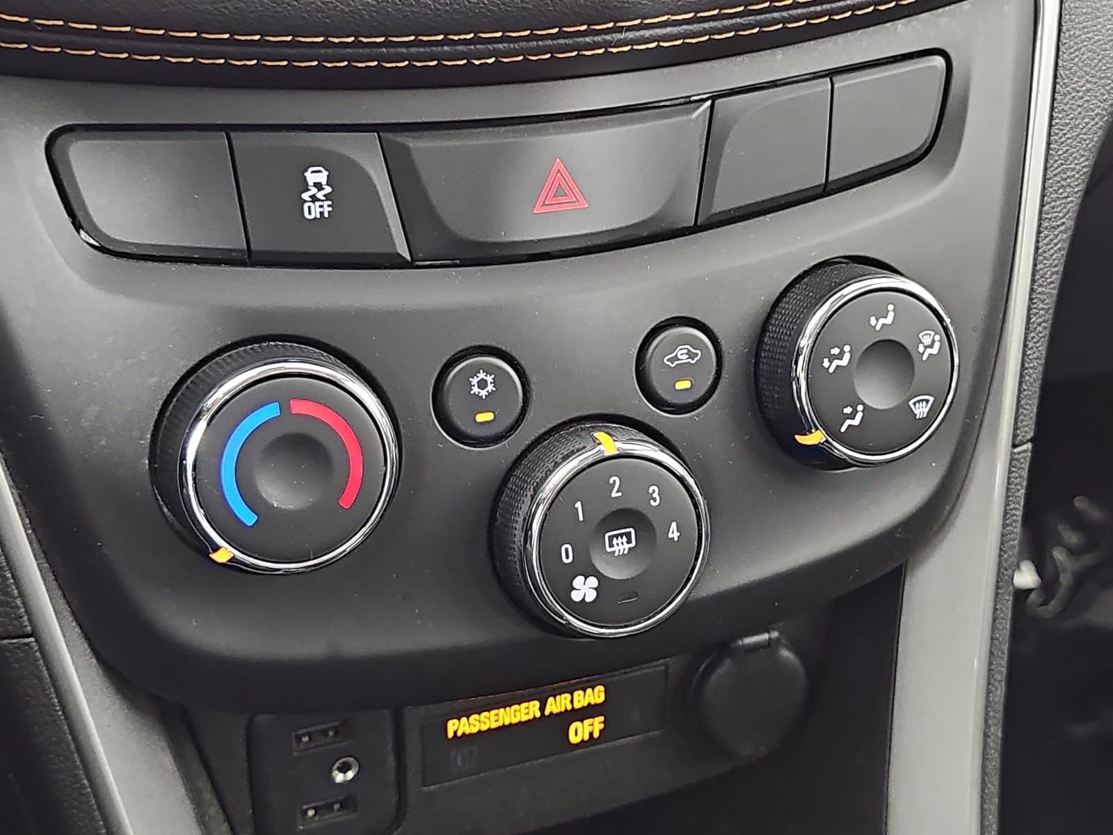 Used 2020 Chevrolet Trax LS FWD image 21