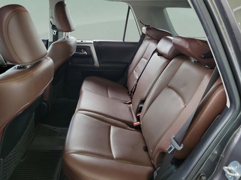 Used 2018 Toyota 4Runner Limited image 9