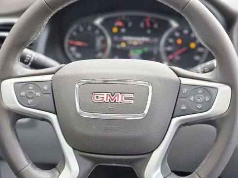 Used 2023 GMC Acadia SLT FWD image 15