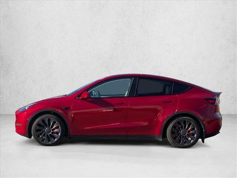 Used 2025 Tesla Model Y Performance image 9