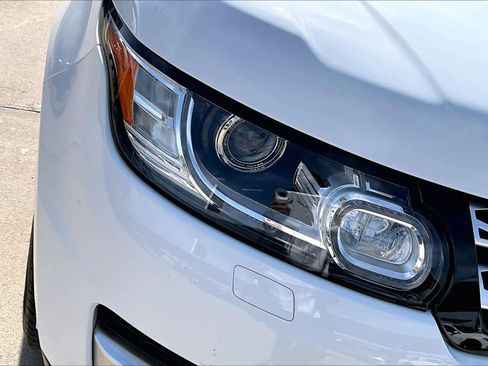 Used 2017 Land Rover Range Rover Sport HSE image 26